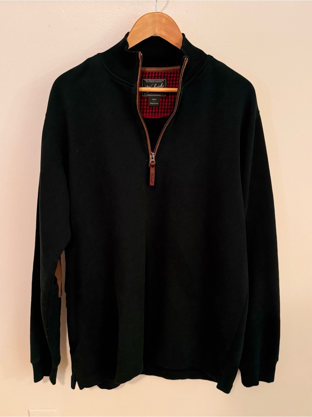 Woolrich Men’s Large 1/4 Zip Pullover – Black with Genuine Suede Elbow Patches